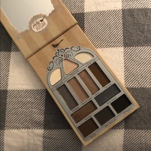 Pretty Vulgar Nightingale Palette